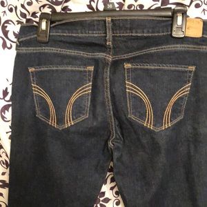 Hollister size 7R stretch jeans